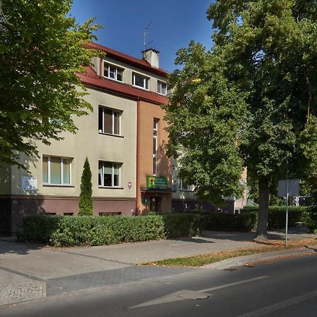 Szkolne Schronisko Mlodziezowe W Olsztynie Hostel Exterior photo