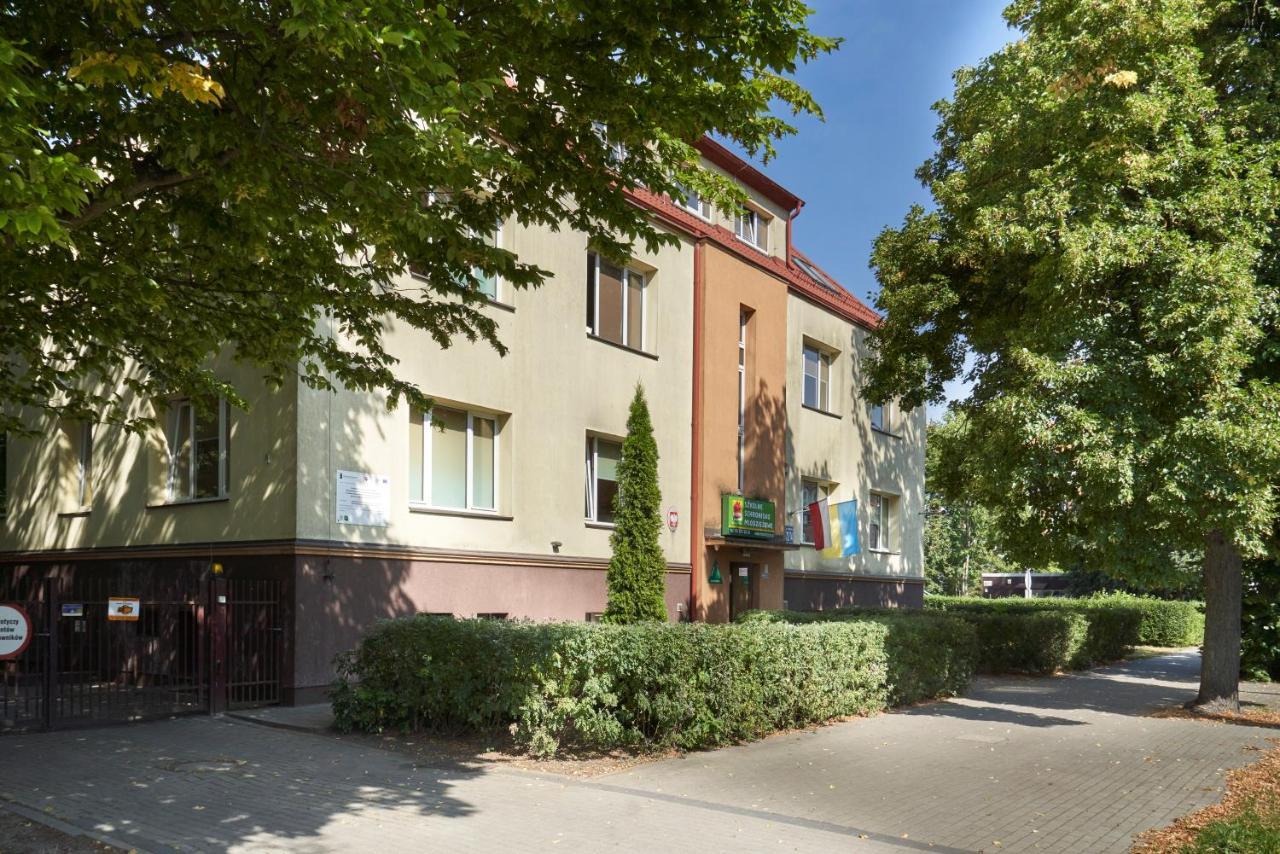 Szkolne Schronisko Mlodziezowe W Olsztynie Hostel Exterior photo