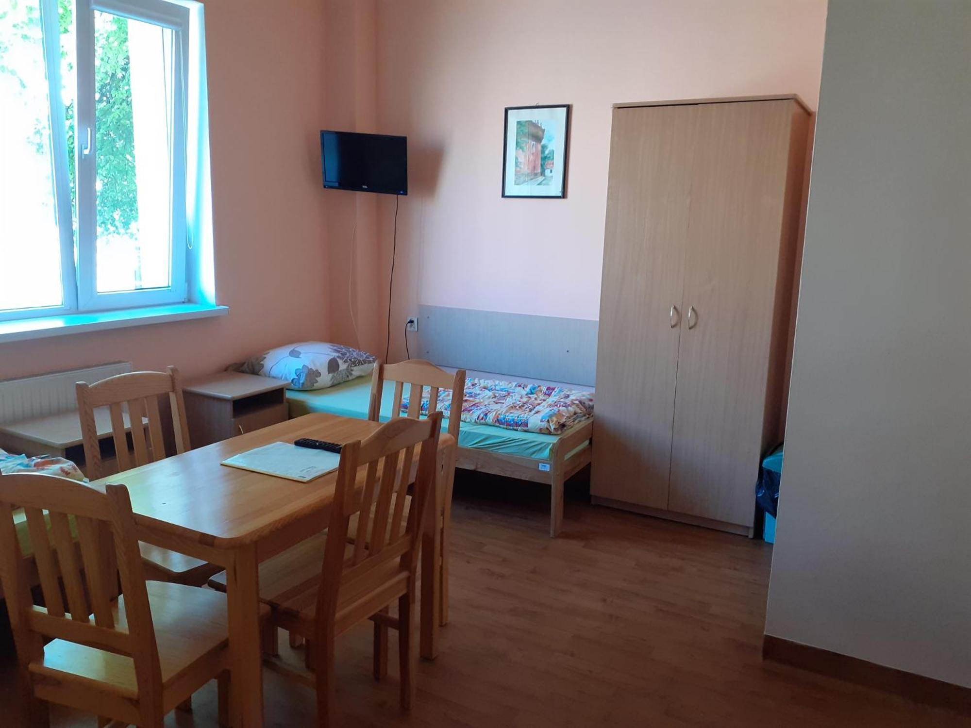 Szkolne Schronisko Mlodziezowe W Olsztynie Hostel Exterior photo